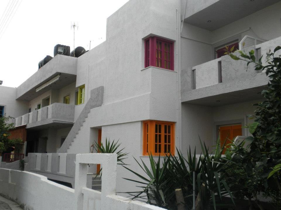 Irini Appartments Agia Pelagia  Exterior photo